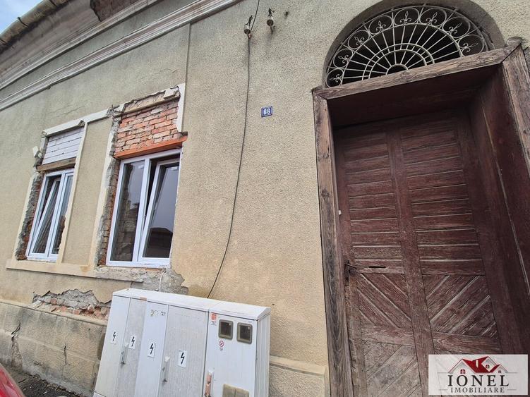 Casă individuală cu 3 camere cu Canalizare în Aiud