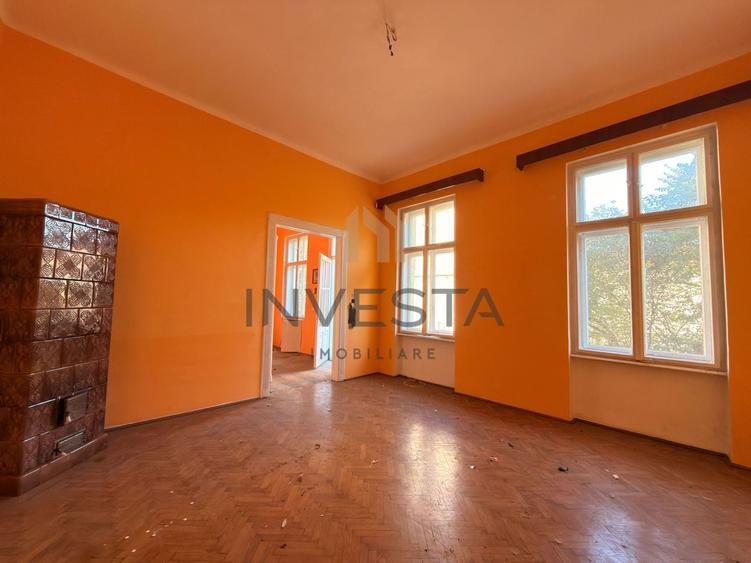 Apartament cu 2 camere decomandat în Central