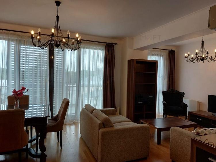 Apartament cu 3 camere decomandat, mobilat în Kiseleff