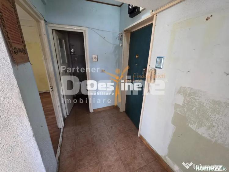 Apartament cu 2 camere decomandat în Mircea cel Bătrân