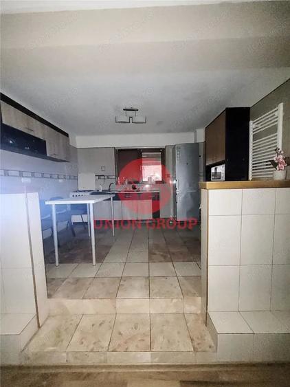 Spațiu comercial, de 467 mp, în Nord