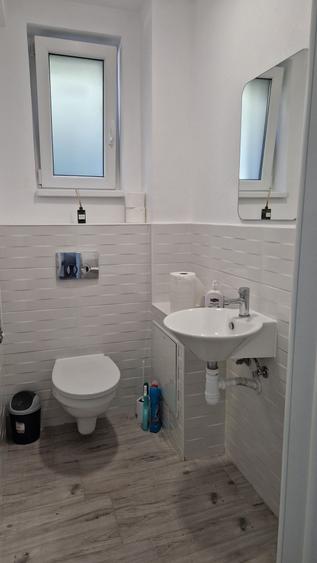 Casă cu 4 camere cu Teren 98 Mp în Șelimbăr
