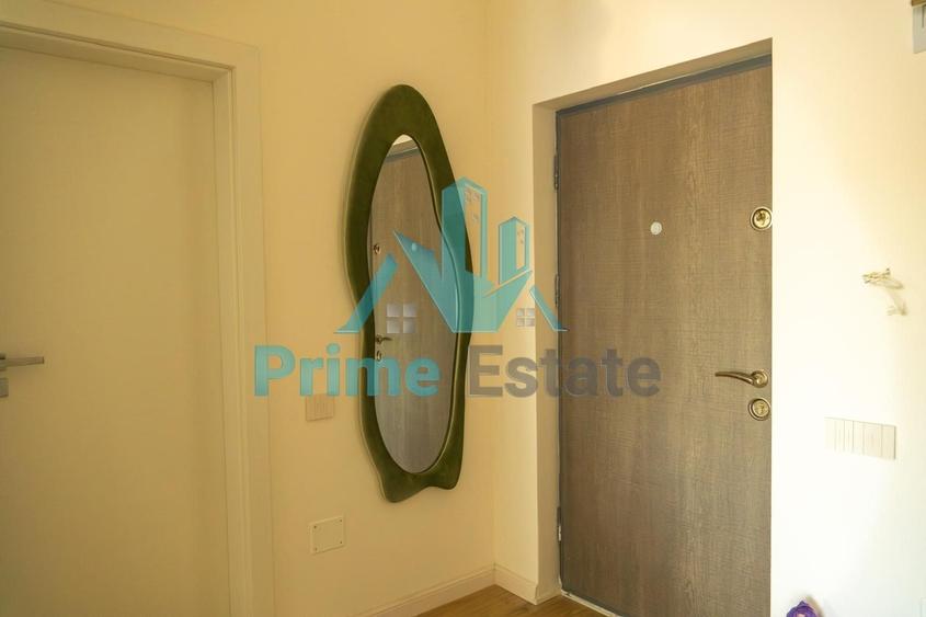 Apartament cu 2 camere semidecomandat, mobilat în Florești