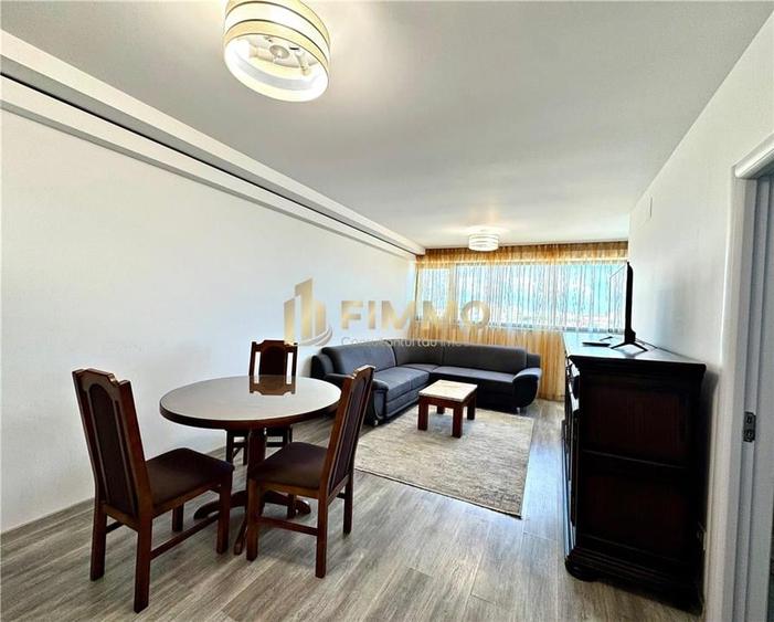 Apartament cu 2 camere decomandat, mobilat în Universității