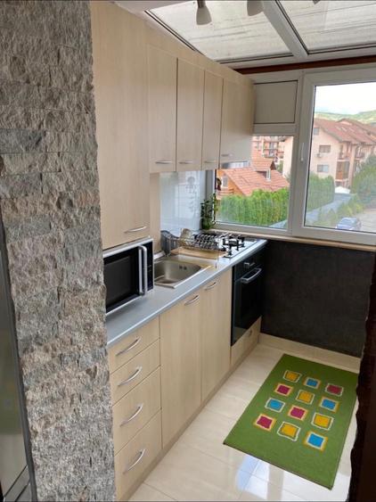 Apartament cu 2 camere decomandat în Florești