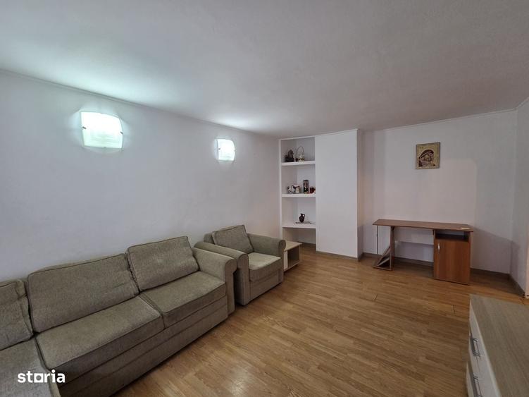 Apartament cu 4 camere decomandat în Ultracentral