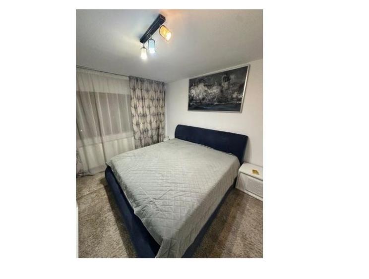 Apartament cu 4 camere decomandat în Rahova