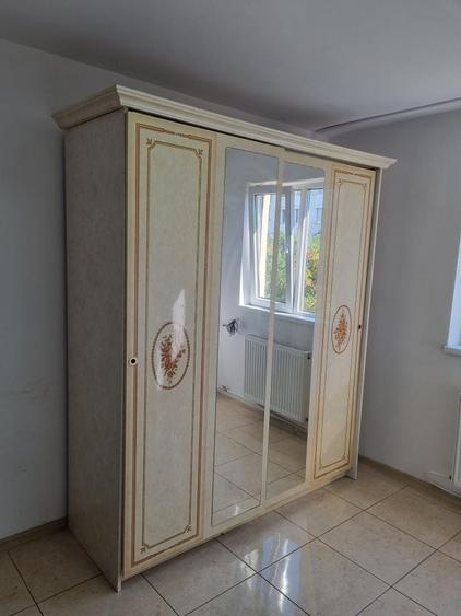 Apartament cu 2 camere decomandat în Gojdu