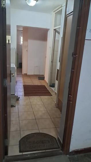 Apartament cu 2 camere decomandat în Rahova