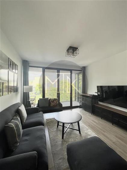 Apartament cu 3 camere decomandat, mobilat în Nordului