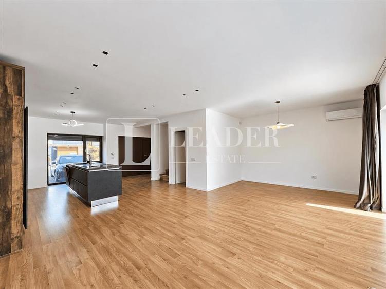 Duplex cu 5 camere cu Garaj în Pipera