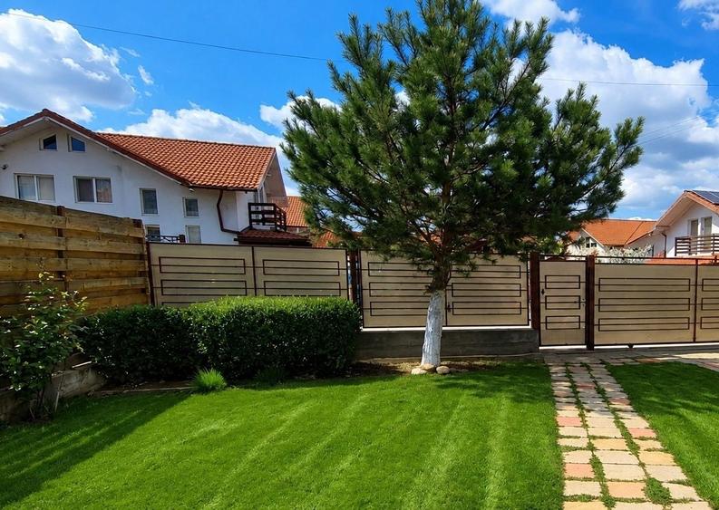 Casă cu 4 camere semidecomandat în Uiasca