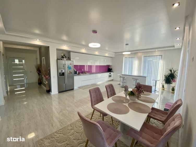 Casa moderna cu teren 950 mp, panorama superba si garaj dublu la 10 mi - 8