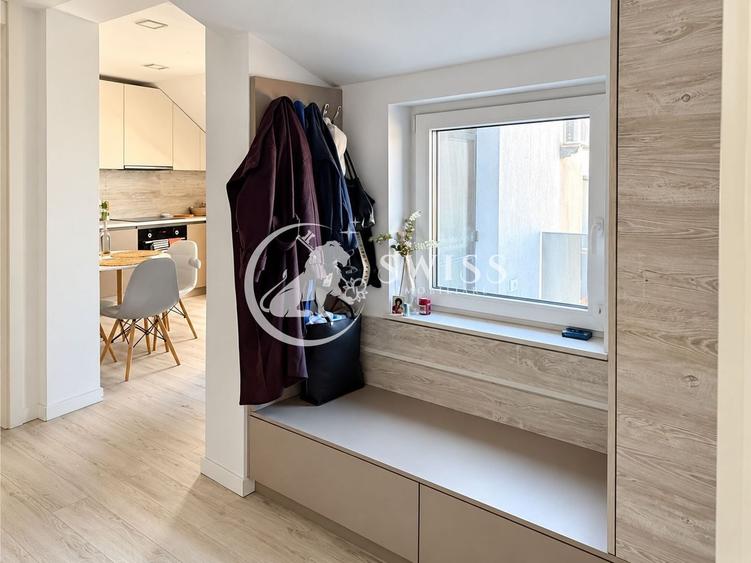 Apartament cu 2 camere decomandat, mobilat în Central