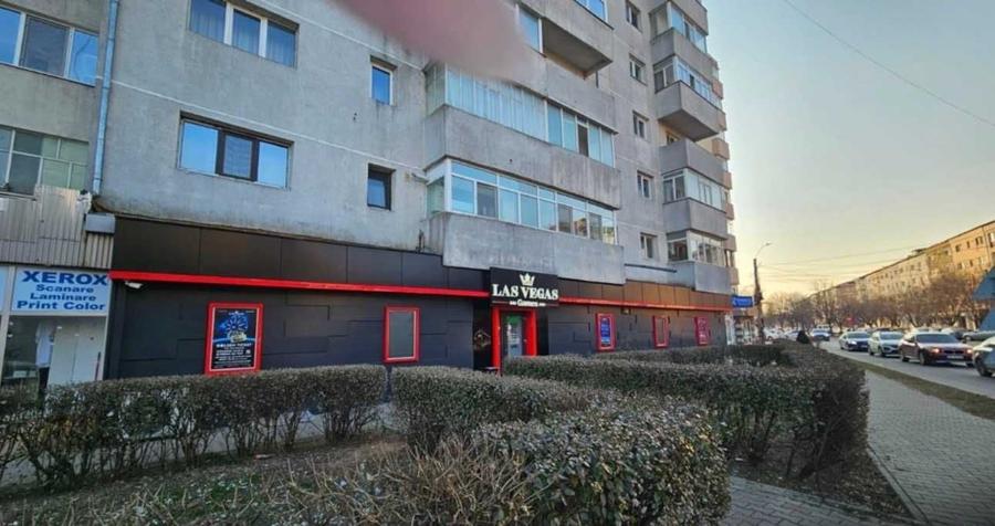 Spațiu comercial, de 225 mp, în Central