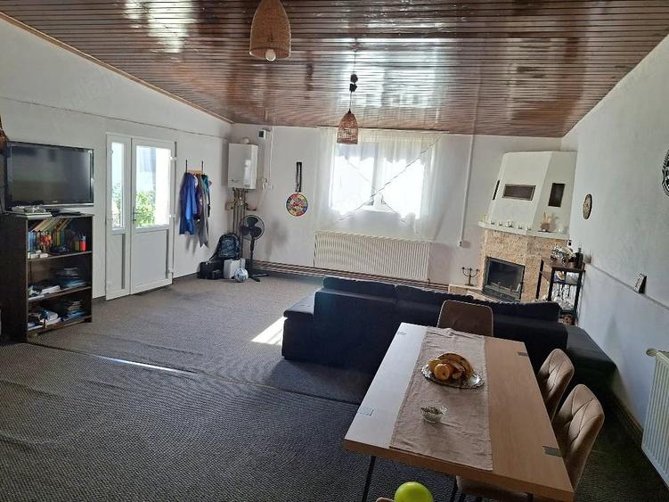 Casă cu 3 camere cu Teren 255 Mp în Central