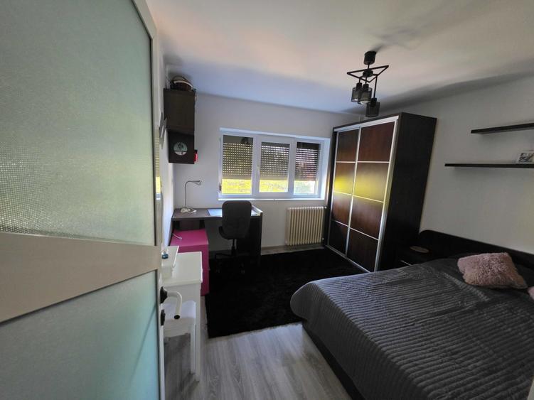 Apartament cu 2 camere decomandat în Anda