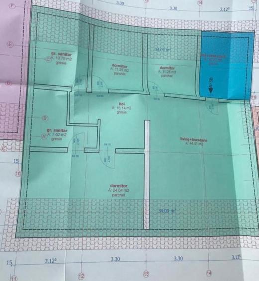 Apartament cu 4 camere semidecomandat în Central
