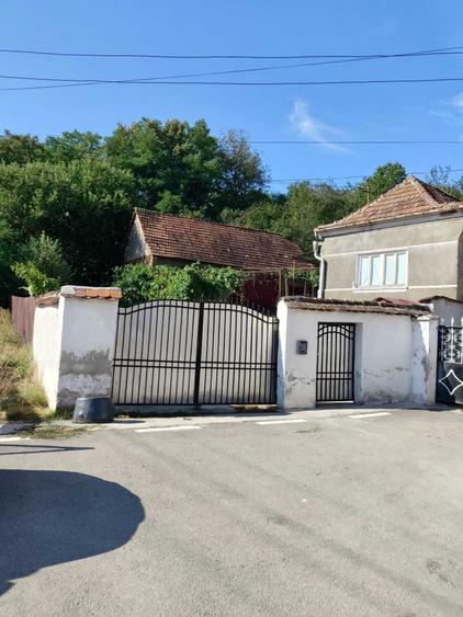 Casă cu 3 camere în Săliștea