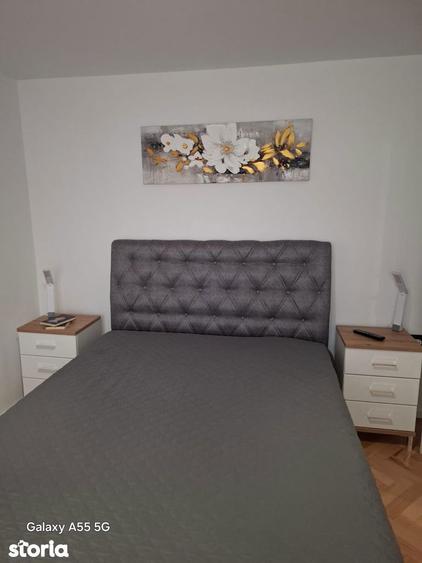 Apartament cu 2 camere semidecomandat în Centrul Civic
