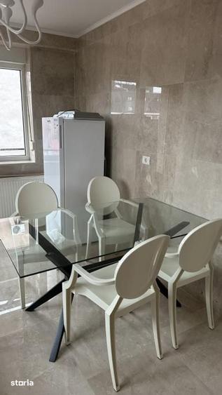 Apartament cu 3 camere decomandat în Herăstrău