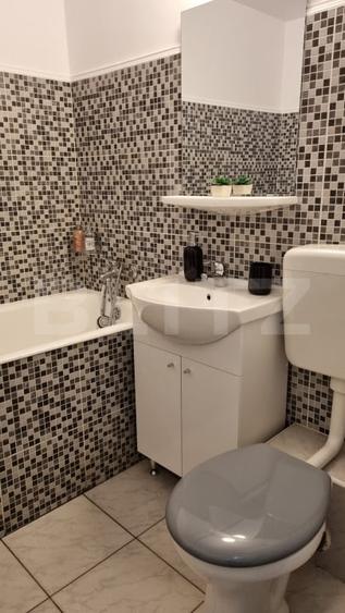 Apartament de inchiriat 3 cam,  zona Nufarul - 11