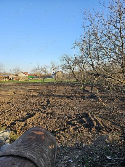 Casă cu 3 camere cu Teren 1088 Mp în Vinga
