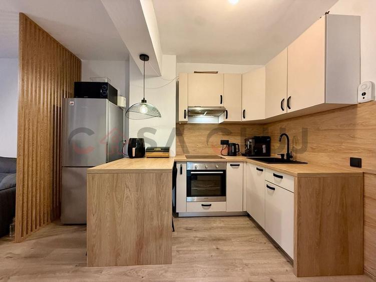 Apartament cu 2 camere semidecomandat, mobilat în Bulgaria