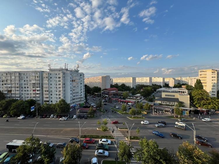 Apartament cu 2 camere decomandat în Dristor