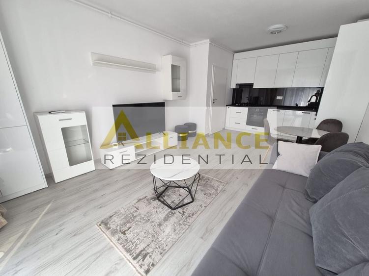 Apartament cu 2 camere decomandat în Sud