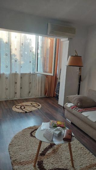 inchiriez apartament 2 camere - 6