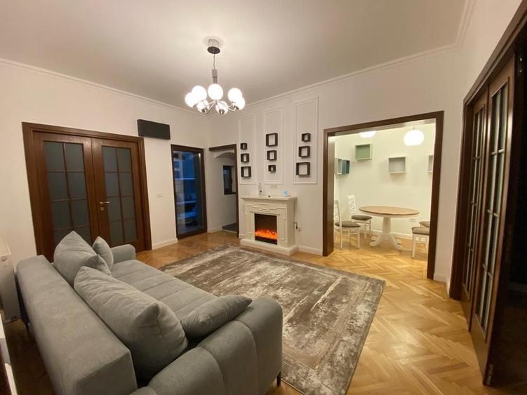 Apartament cu 3 camere decomandat în Aviatorilor