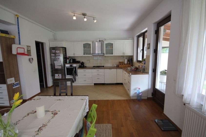 Duplex cu 5 camere cu Canalizare în Braytim