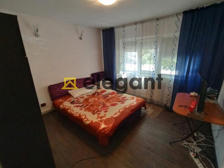 Apartament cu 3 camere decomandat, mobilat în Rovine
