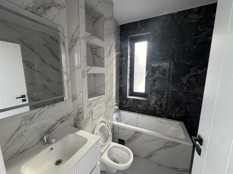 Apartament cu 2 camere decomandat în Giroc