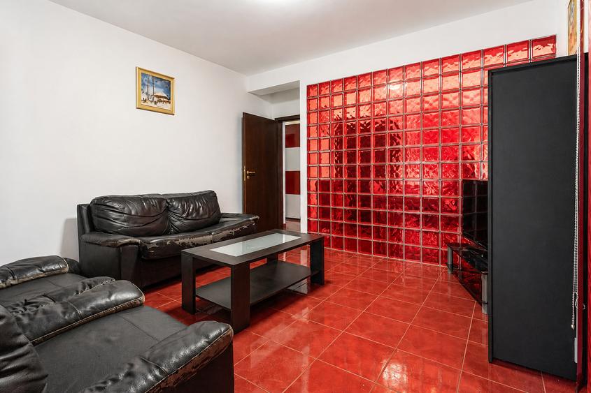 Apartament cu 2 camere decomandat în Giroc