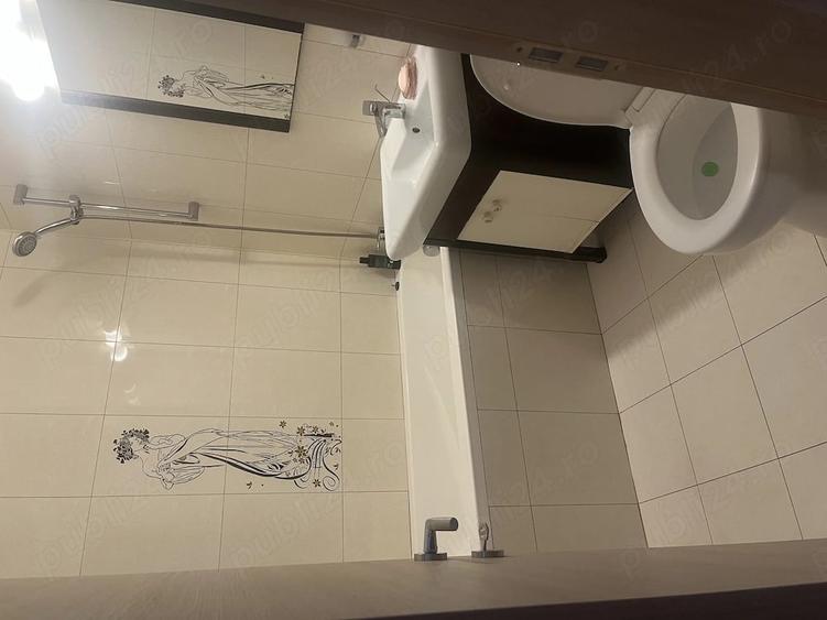 Apartament cu 2 camere semidecomandat în Gara de Nord