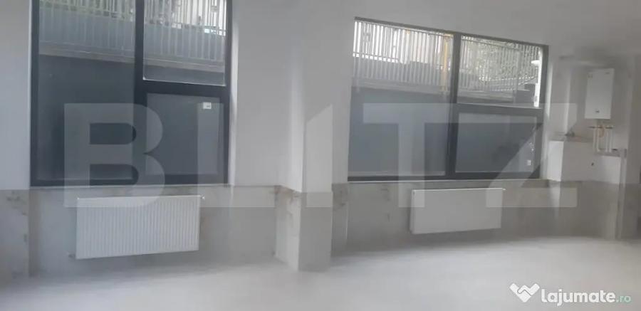 Spațiu comercial, de 96 mp, în Central