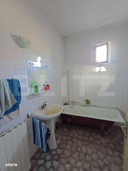 Casă cu 3 camere cu Teren 11508 Mp în Copăceni
