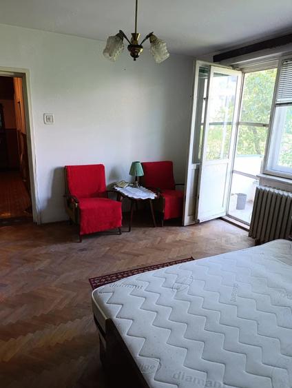 Apartament cu 2 camere semidecomandat în Rogerius