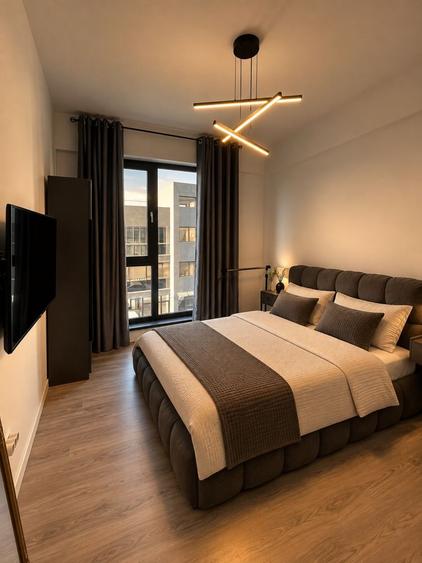 Apartament cu 2 camere decomandat, mobilat în Central