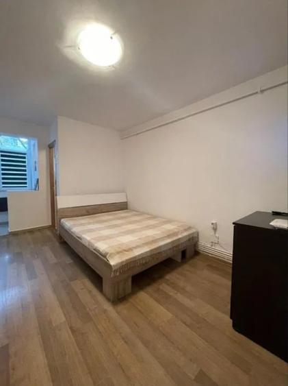 Garsonieră semidecomandată, mobilată în Alexandru cel Bun