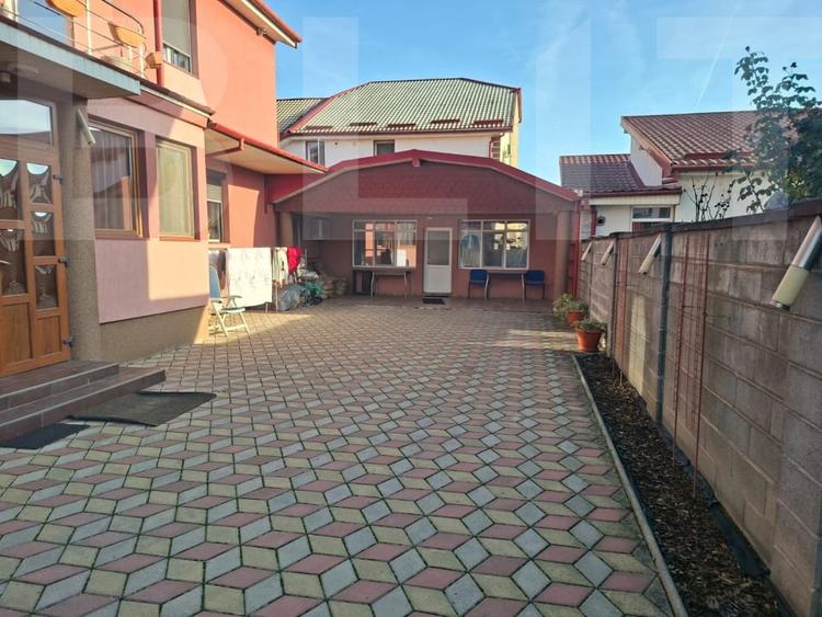 Casă individuală cu 7 camere cu Canalizare în Lugoj