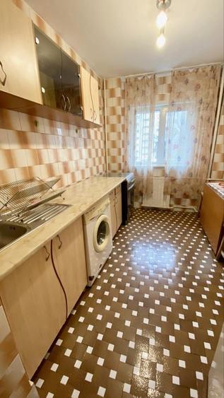 Apartament cu 2 camere decomandat în Basarabia