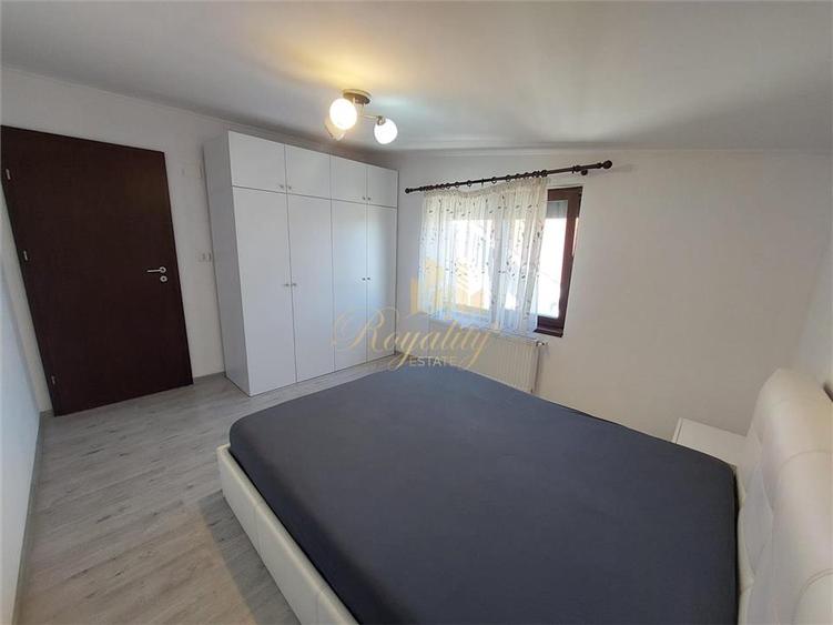 Apartament cu 2 camere decomandat în Giroc