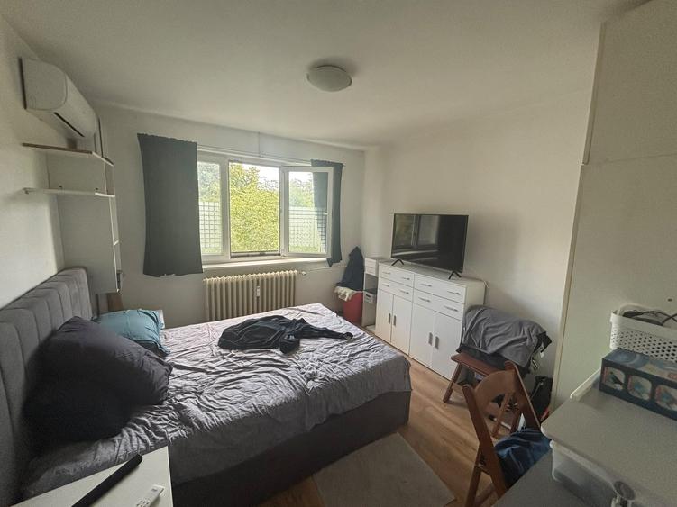 Apartament cu 3 camere decomandat în Tătărași