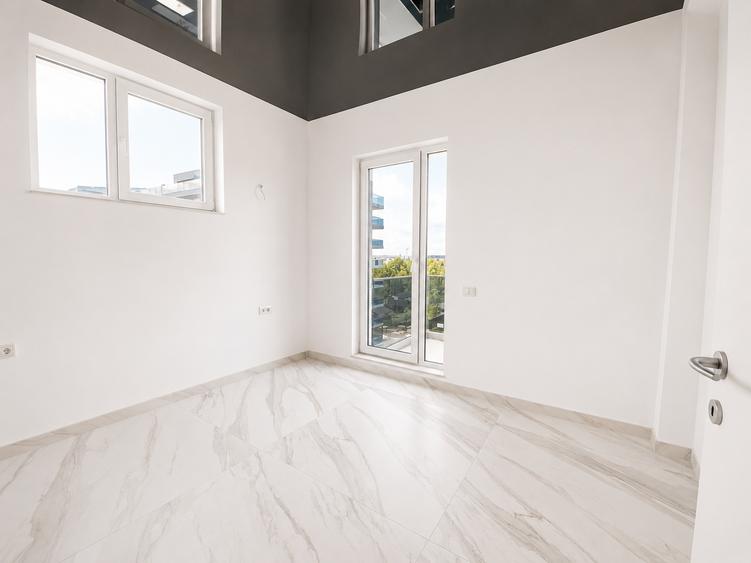 Apartament cu 3 camere decomandat în Mamaia-Sat