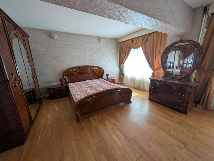 Apartament cu 2 camere decomandat în 9 Mai