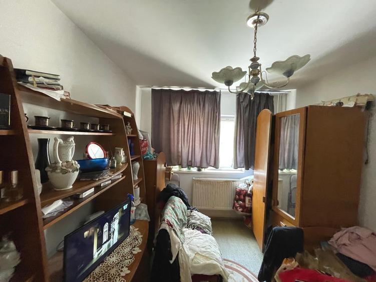 Apartament cu 3 camere decomandat în Militari