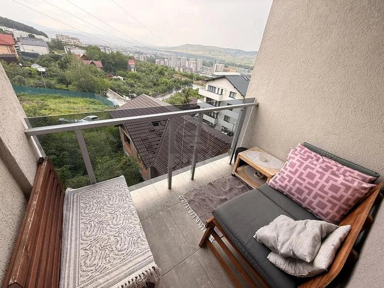 Apartament cu 2 camere semidecomandat în Florești